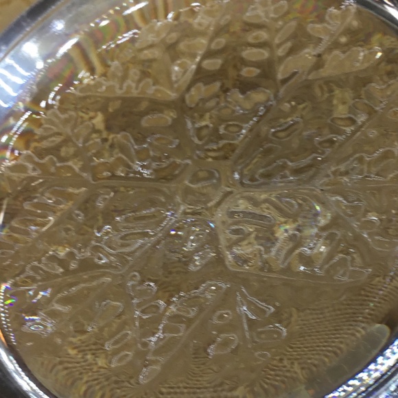 Crystal France clear glass domed Snowflake paperweight art glass preowned. - Picture 7 of 7